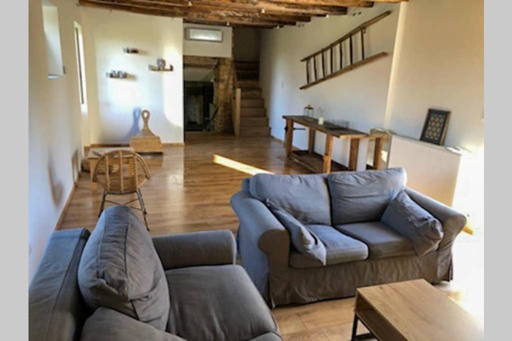 Saint-Genies Chez Renou Et Prosperou Maison Typique Du Sarladait מראה חיצוני תמונה