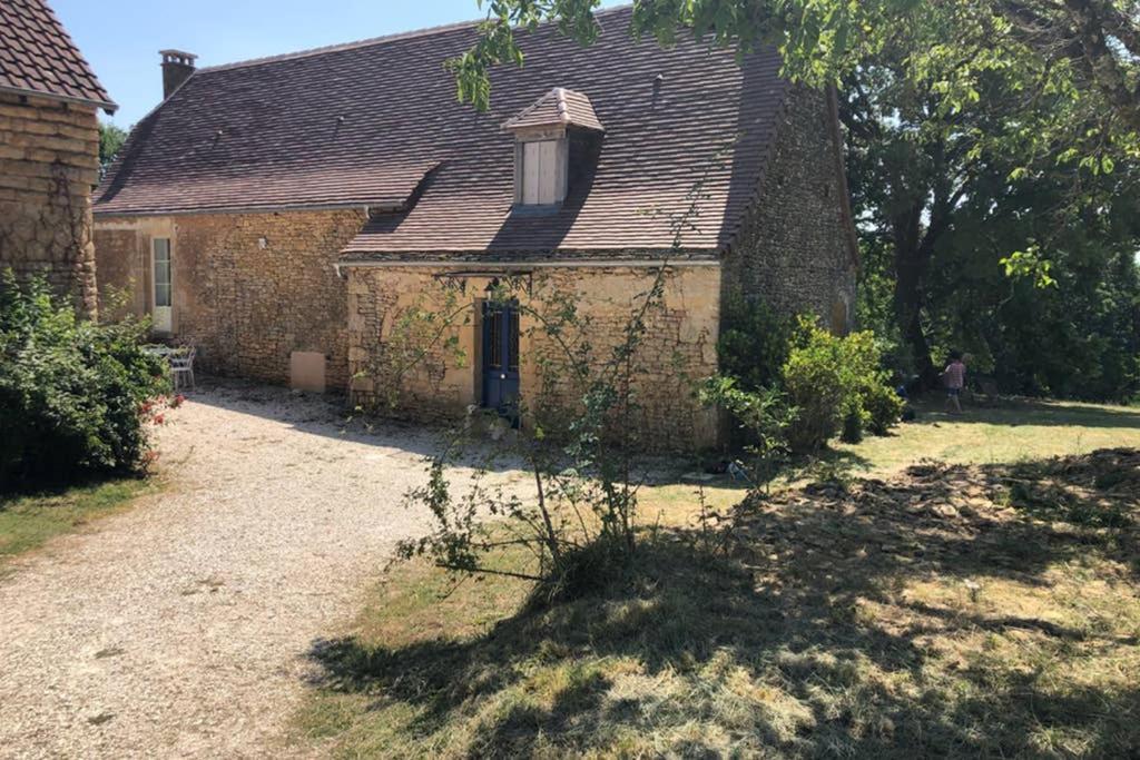 Saint-Genies Chez Renou Et Prosperou Maison Typique Du Sarladait מראה חיצוני תמונה
