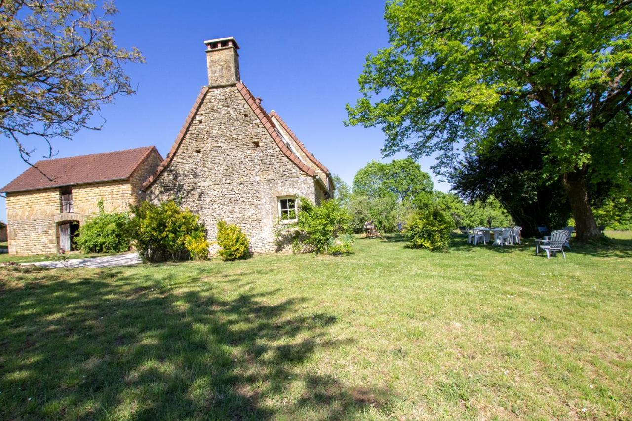 Saint-Genies Chez Renou Et Prosperou Maison Typique Du Sarladait מראה חיצוני תמונה